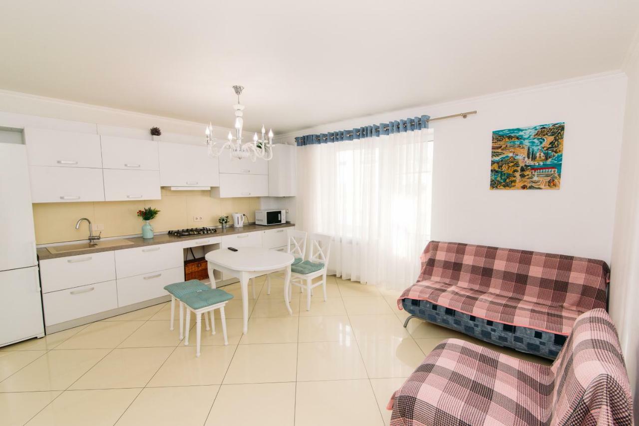 Luxury Studio Apart-Hotel In Centre 2 Room Sumy Zewnętrze zdjęcie