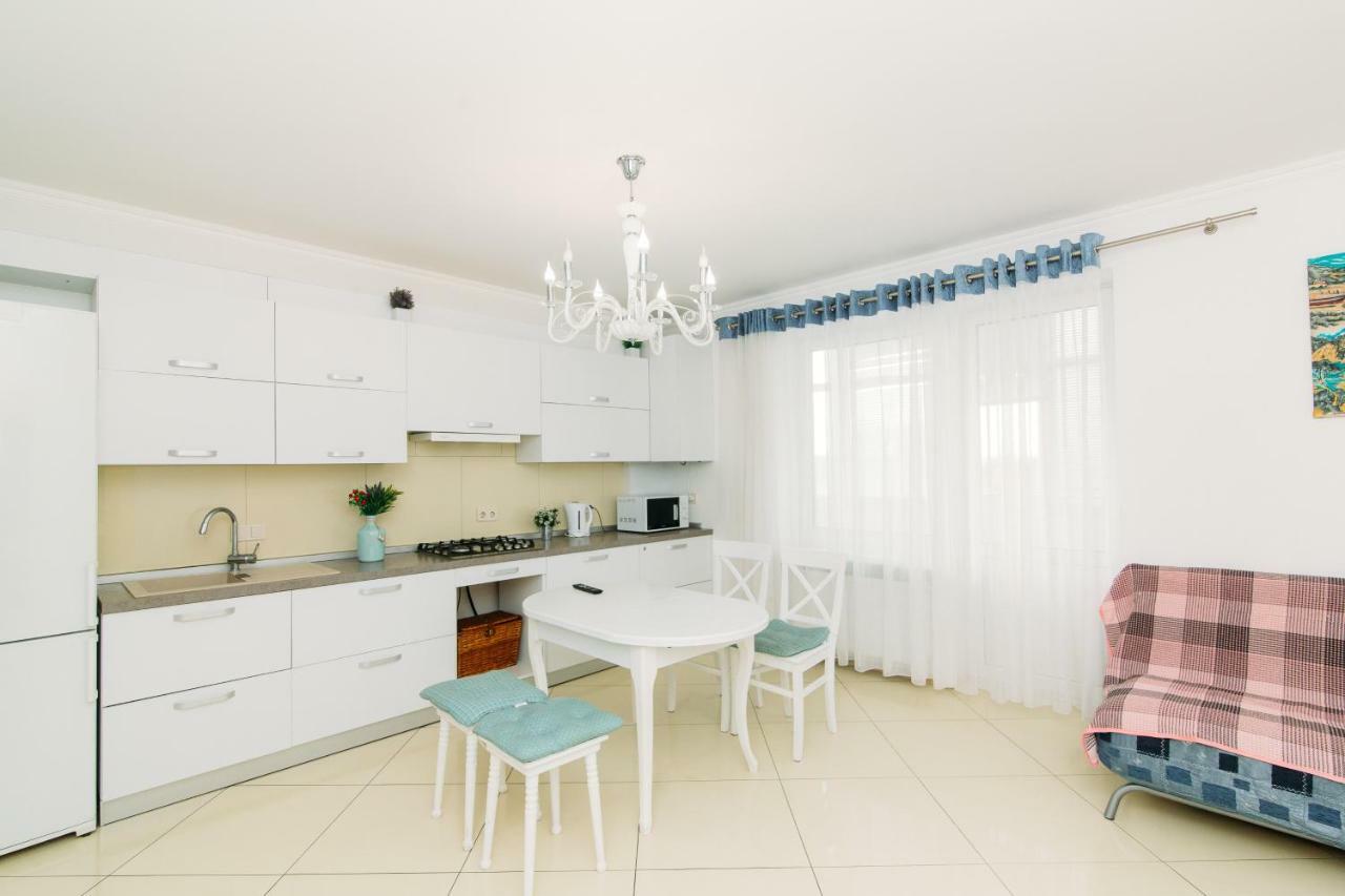 Luxury Studio Apart-Hotel In Centre 2 Room Sumy Zewnętrze zdjęcie